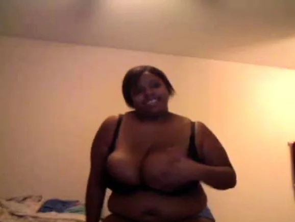 Ebony With Huge Boobs on Cam - negrofloripa