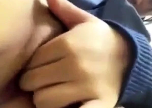 homemade girl fingering