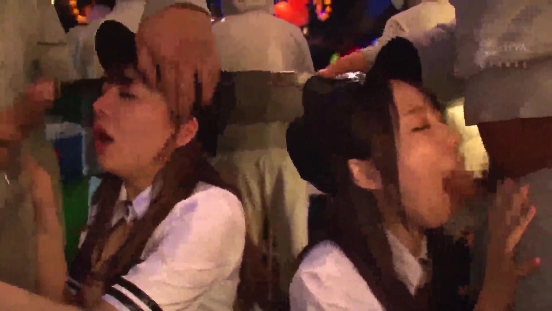 250504ハロウィン大会で美女をズコバコf4