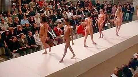 Katarzyna Figura,Sally Kellerman,Eve Salvail,Georgianna Robertson,Tara Leon,Ute Lemper,Various Actresses in Pret-Ã -Porter (1994)
