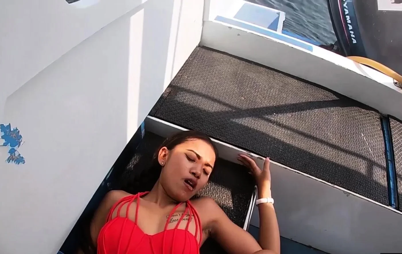 Petite small tits teen amateur blowjob