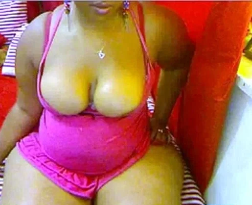Big Booty Cam: BBW Webcam Show
