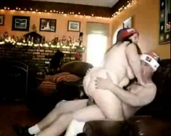Holiday Webcam Fuck with a Mature Amateur