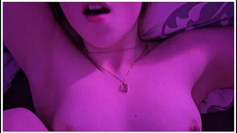 Hot Amateur Girls Wet Dripping Pussy Gets Hard Fingered And Fucked Deep While She Moans Loudly