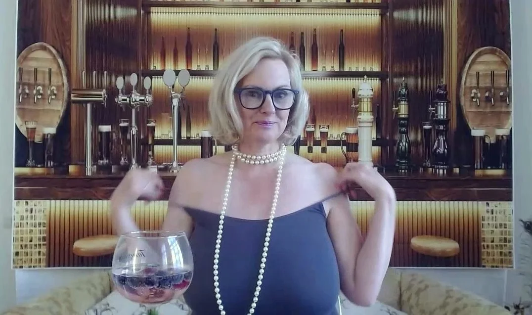 Blonde MILF with Big Boobs Playing Cam Free Porn