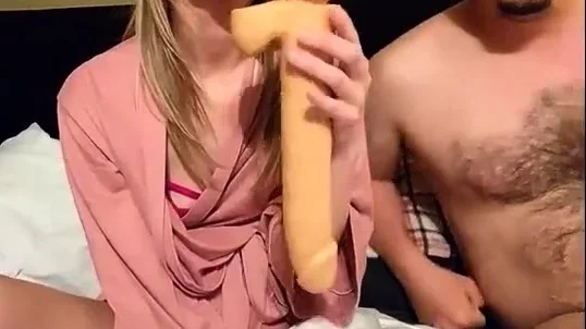 Blonde amateur gives webcam show with toys