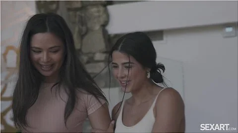 Running - Kylie Rocket & Scarlett Alexis