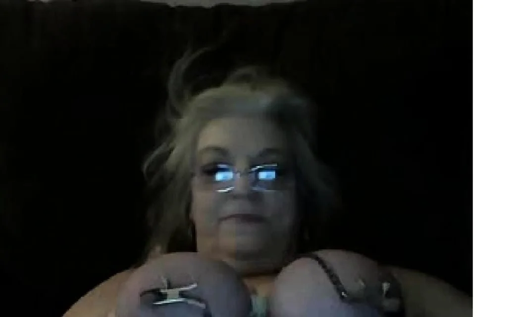Addicted granny