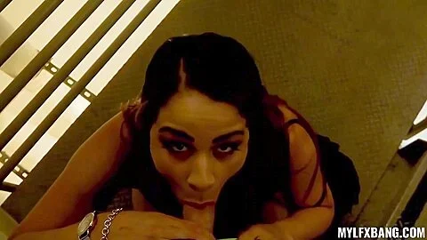 Miss Raquel - Pov Milf