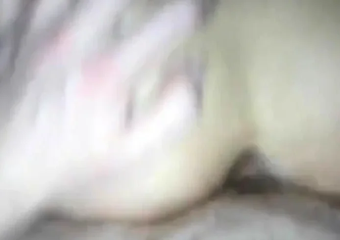 Deutscher Doggystyle mit einem unordentlichen Ende
