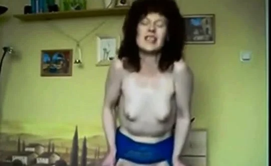 Mature Brunette Stuffs Her Pussy With Huge Buttplug