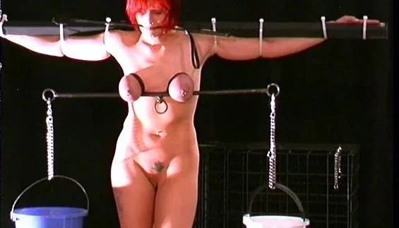 Breasts In Pain - The ultimate Challenge For Sexy Melanie