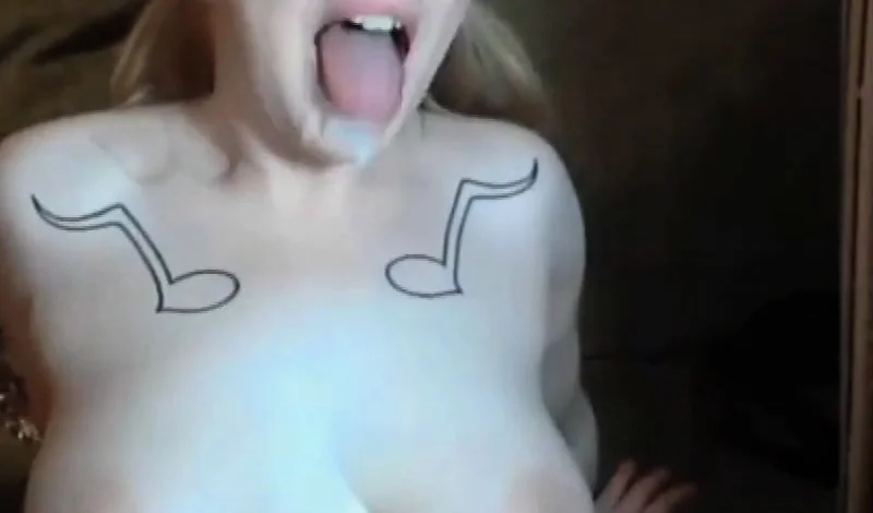 Quick cum on face