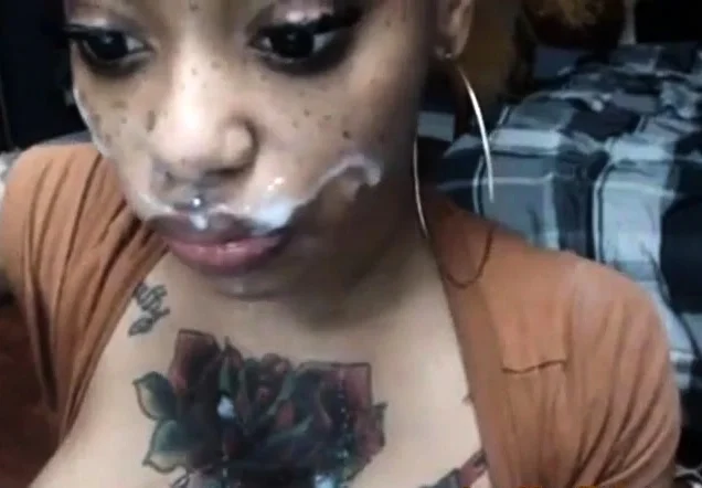 Busty Booty Ebony Sucking BBC at Webcam