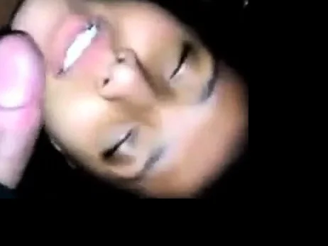 Suave Suruba - Cristiane dando pra dois no carro