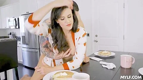 Penny Barber, Haley Spades - Make Her Feel Welcomed