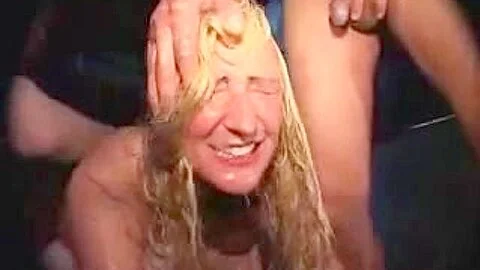 German Pornstar Kathleen White - Experiment: Ausgeliefert!