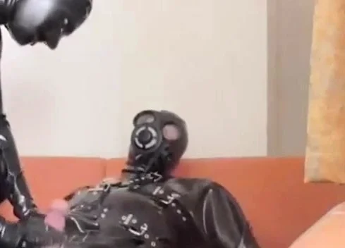 anondesire heavy rubber fuck