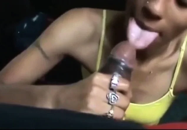 Nasty bitch Sloppy deepthroat bbc blowjob