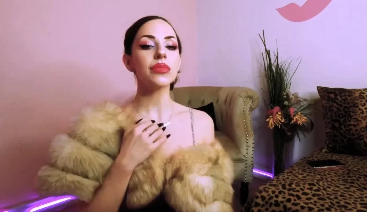 Goddess Fiona – Submit to Femdom Daughter