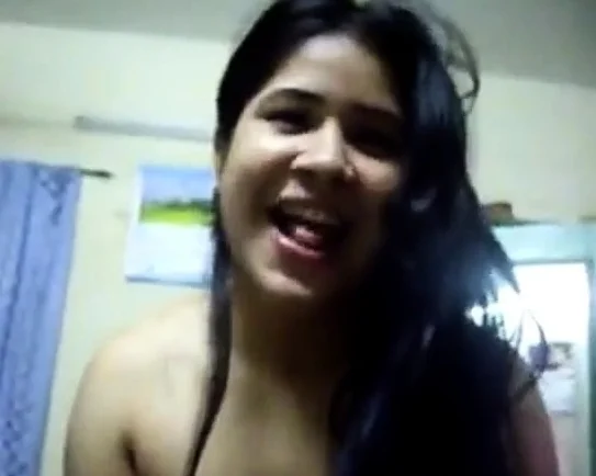 Bangla desi Bhabi Sucking her Devar