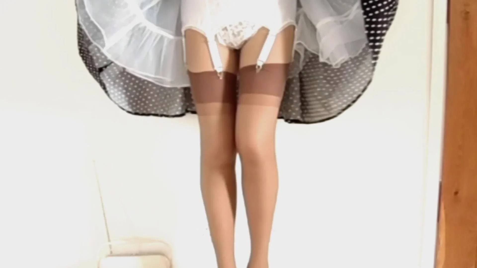 Six Strap Garter Belt & Nylons