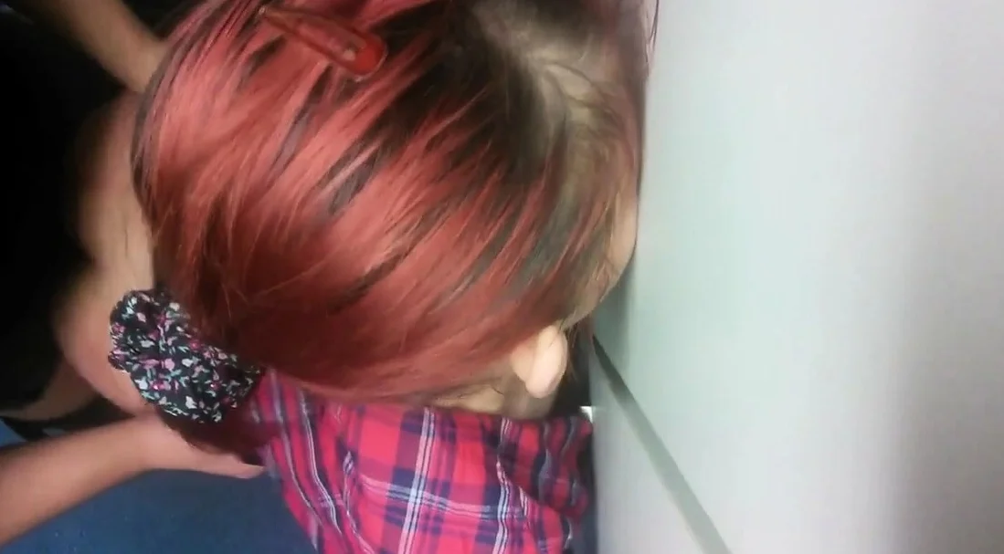 fucked this girl in the locker room