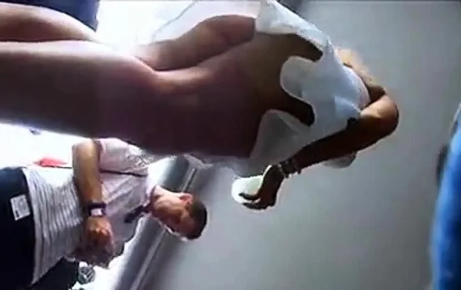 Upskirt chicks