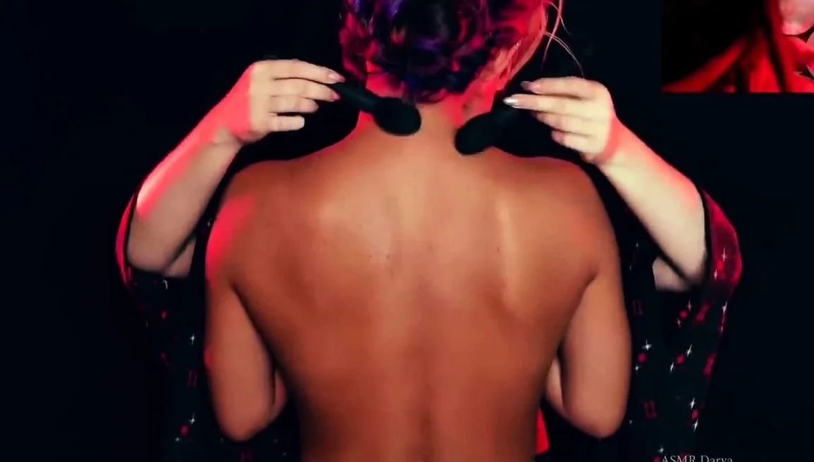 Darya Lozhkina ASMR Back Tracing Uncensored Video