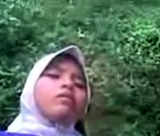 indonesia jilbab -mahasiswi akbid riau mesum