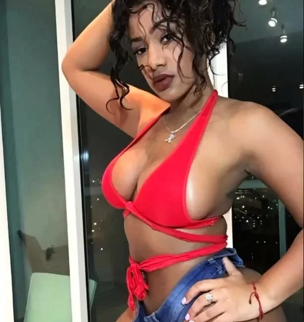 Big Booty Leya