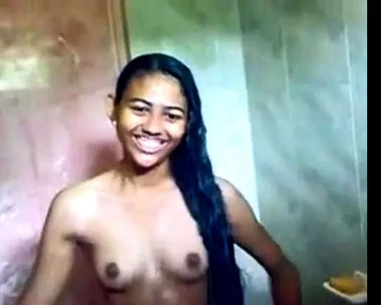 indian teen in shower with her bf