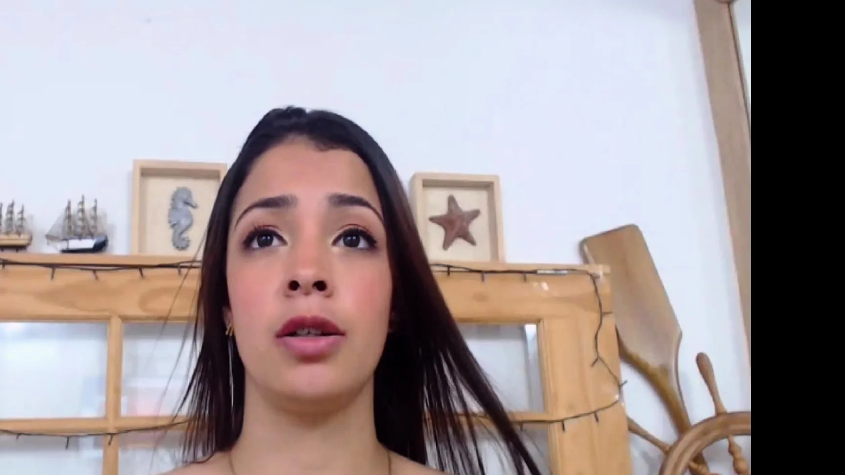 Busty Chick Playing Her Pussy