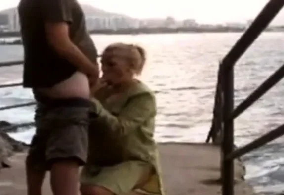 Girl fuck outdoor