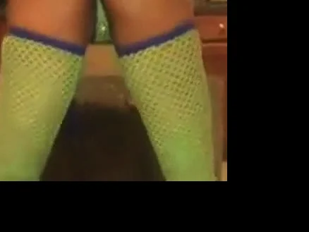 Shawty Redd: Sexy ASS Twerk in Kitchen - Ameman