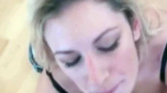 Deutsch Amateur Blonde Blowjob und Creampie Orgasmus