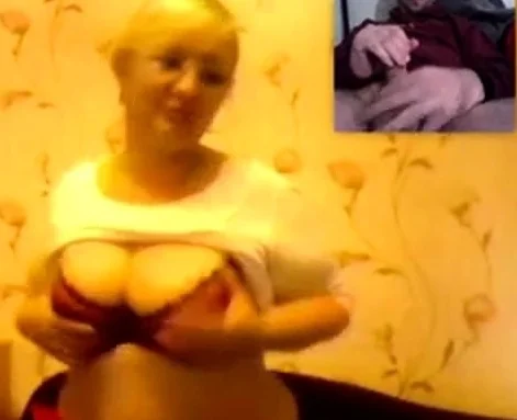 Mature lady webcam