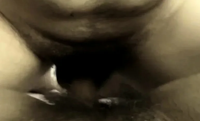 Hairy Amateur Girl - Deep Bush Penetration (Close Up)