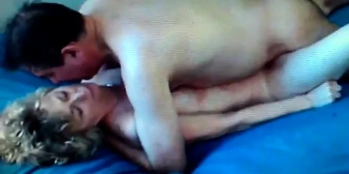 Big-Titted Russian Brunette Zina's Amateur Blowjob