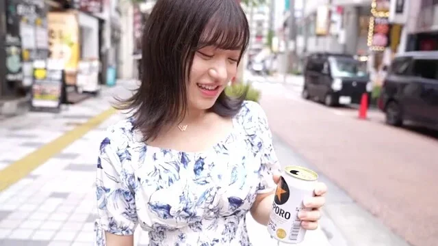 清楚な美女が熱いキスと妖艶なフェラ、官能的な手マンとクンニの快感
