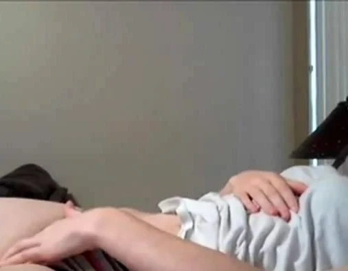 Sweet Girl masturbates