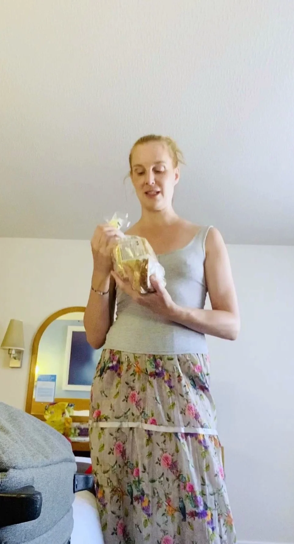 Lovely Blonde With Tight Pussy Masturbate Solo
