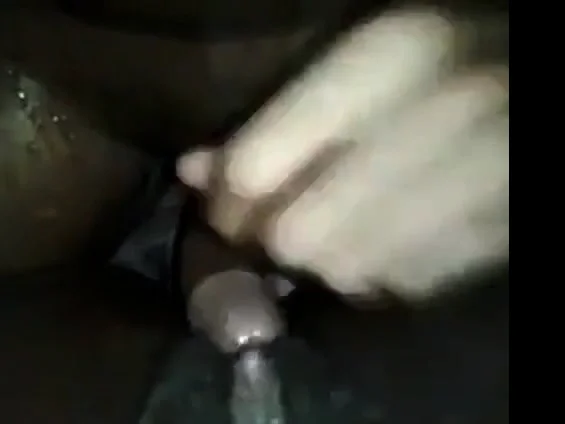 watch her squirt !!! MUST SEE