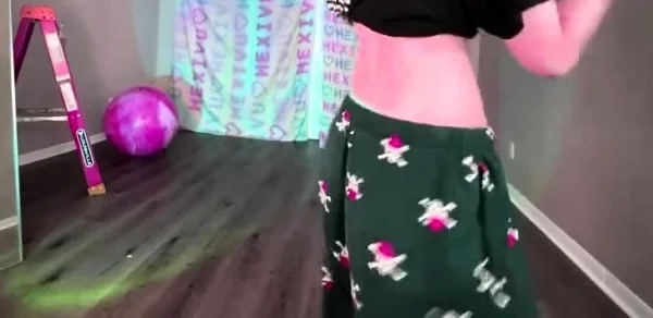 Home amateur ass spanking
