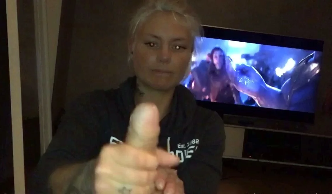 Close up MiLF getting it in the ass