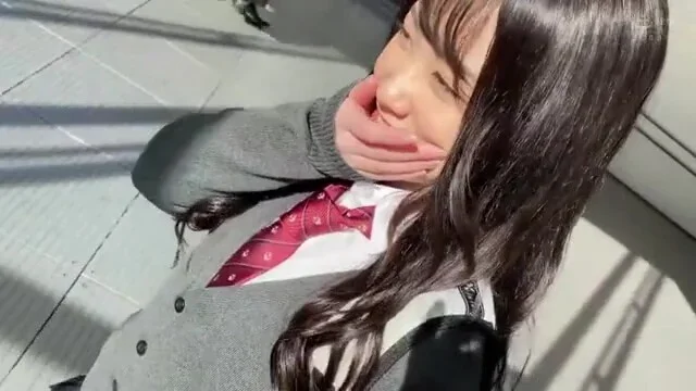 大人っぽい制服美女がラブラブデート後の桃尻パンチラからのラブラブエッチ