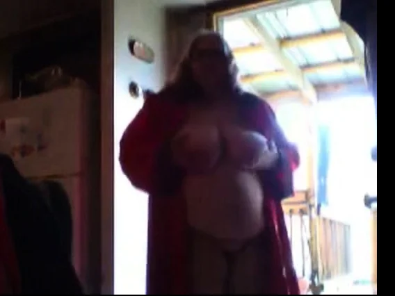Sexy BBW Granny Showing Off