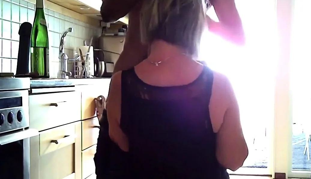svenska milf avsugning BBC