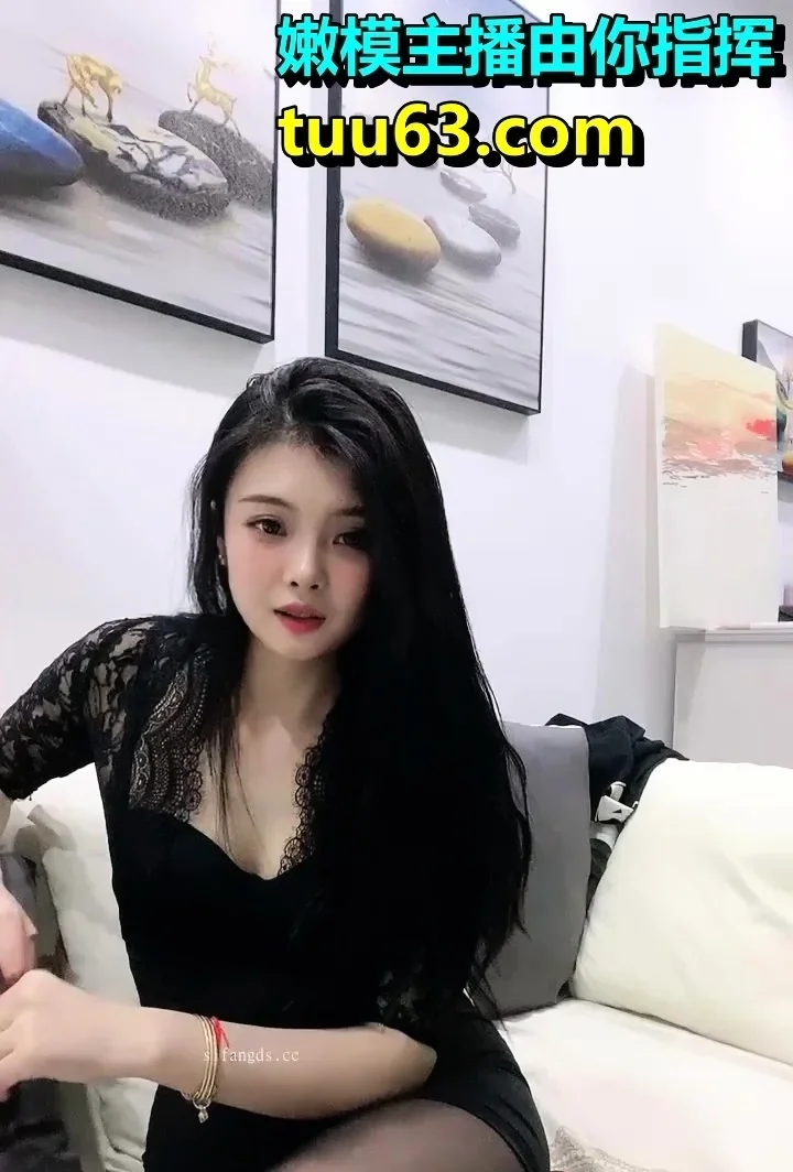 Amateur Lovely Asian babe fucked