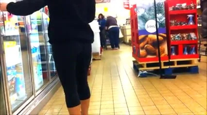 Nice ass grocery shopping